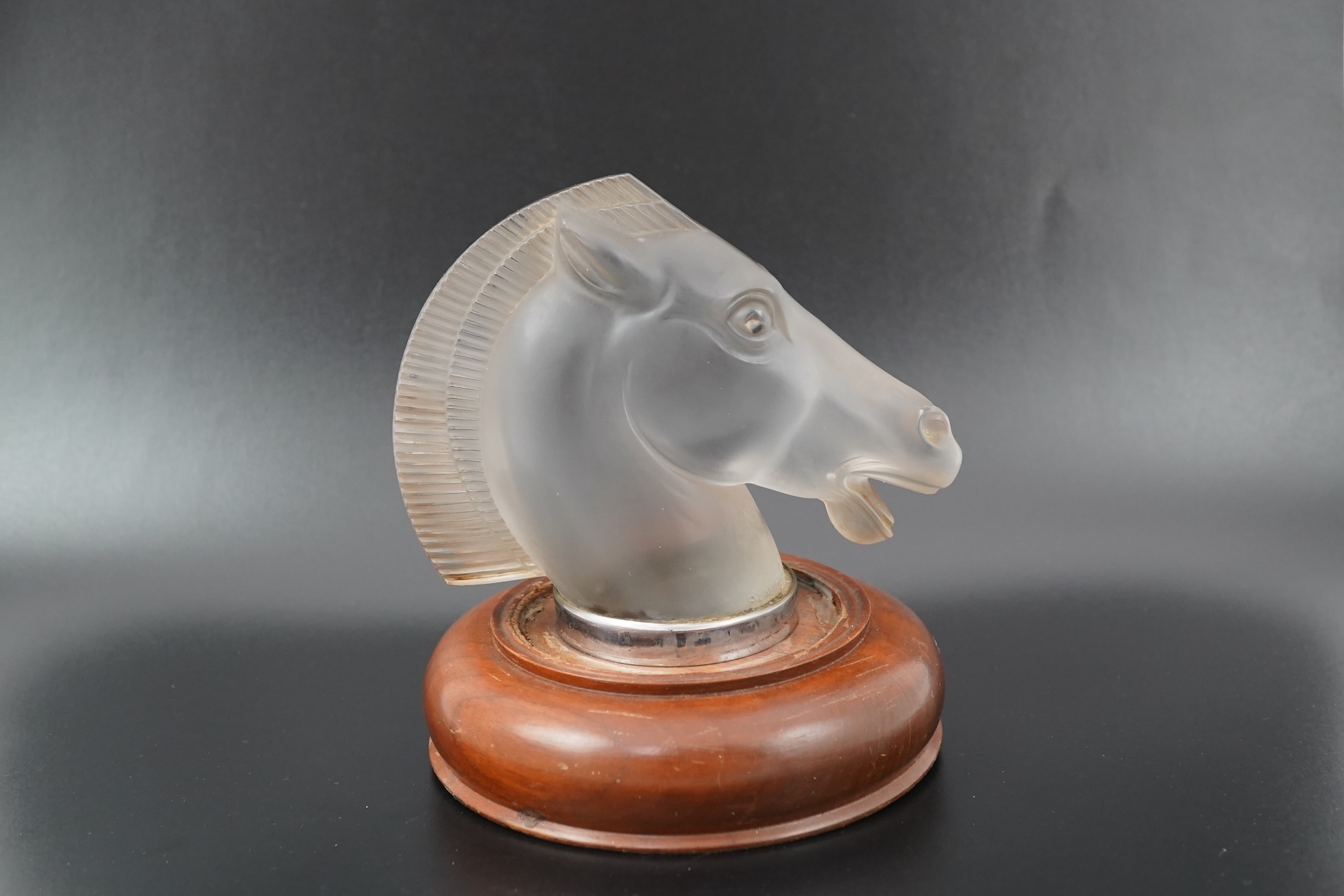 René Lalique: A 'Longchamp A' car mascot